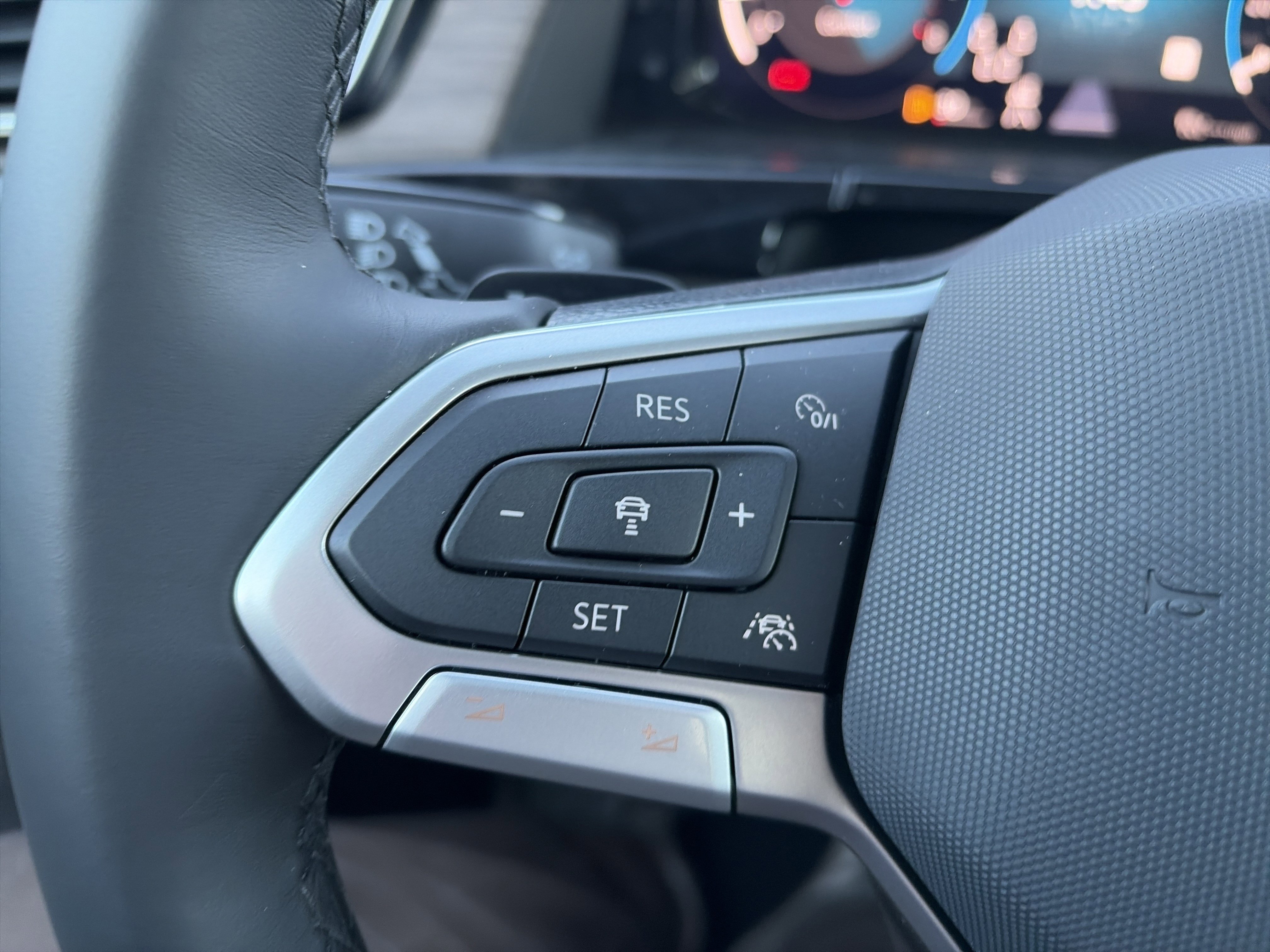 New 2026 Volkswagen Atlas SEL Premium R-Line image 28