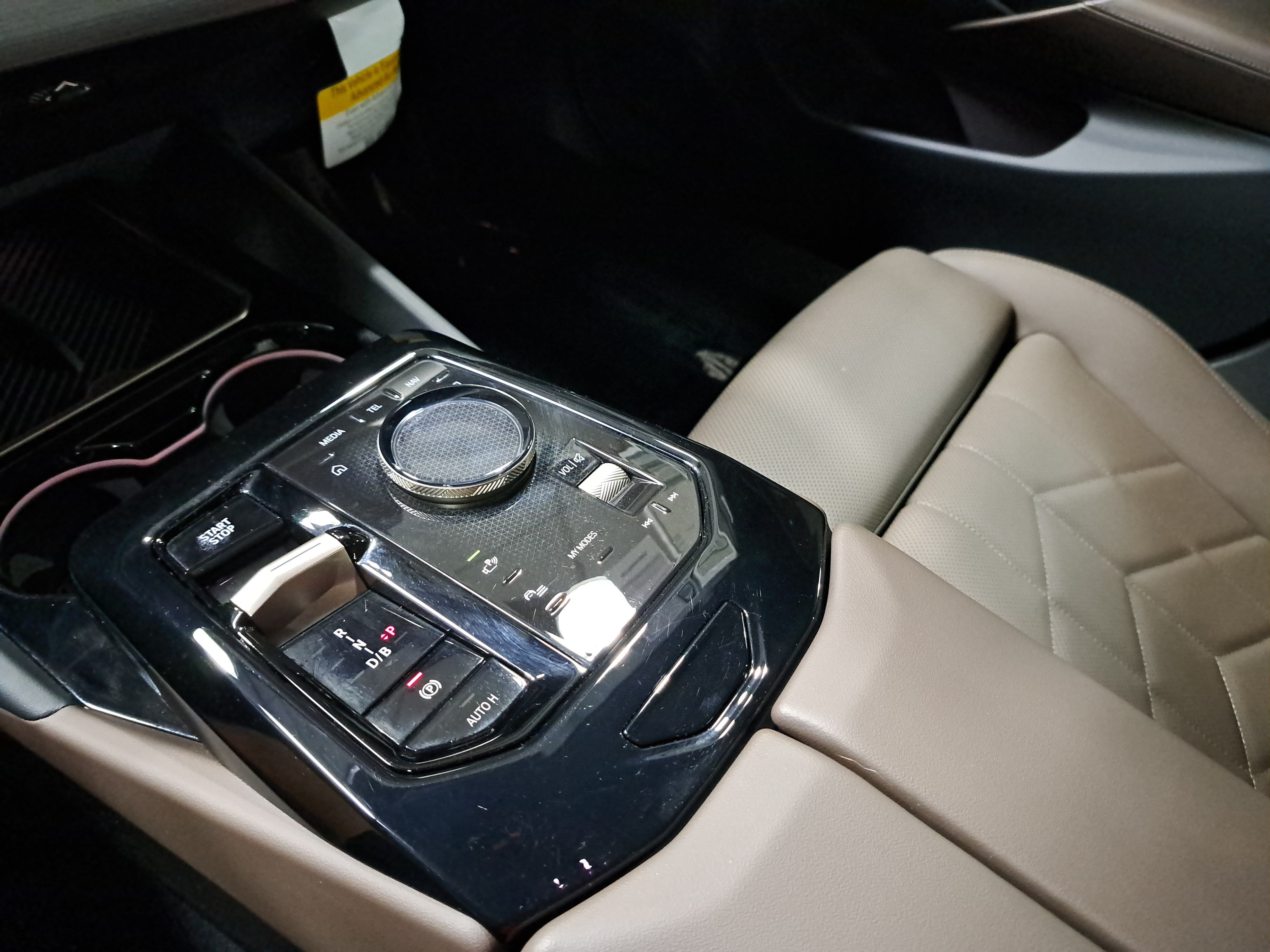 Used 2026 BMW i5 eDrive40 RWD image 27