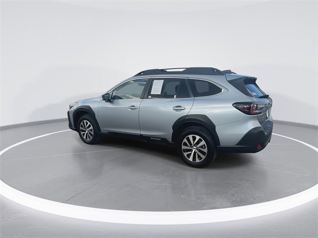 Used 2025 Subaru Outback Premium w/ Popular Package #1 image 6