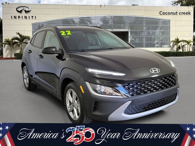 Used 2022 Hyundai Kona SEL AWD/4WD image 1