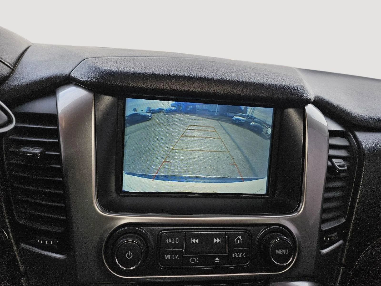 Used 2019 Chevrolet Suburban Premier w/ Premier Plus Edition image 13