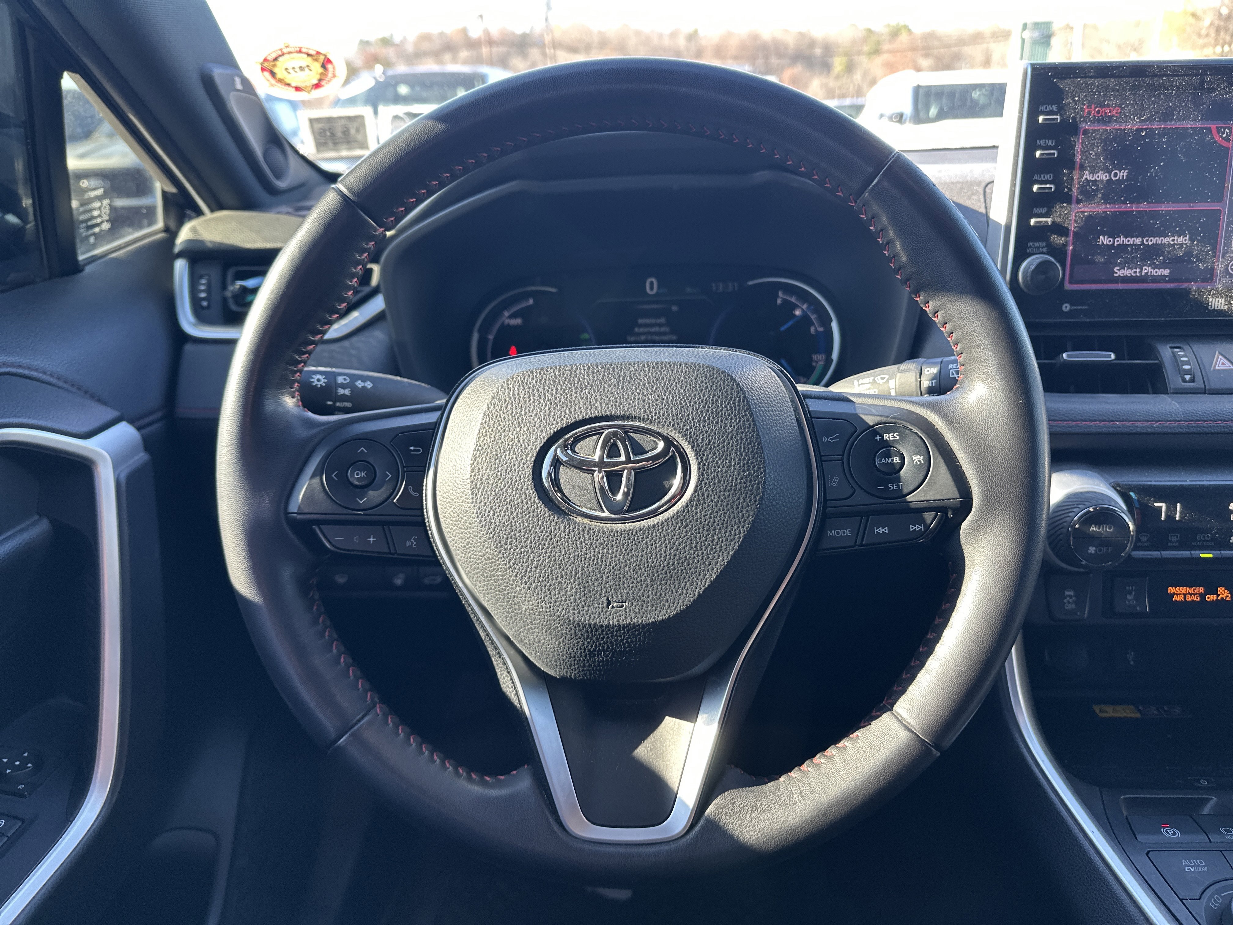 Used 2022 Toyota RAV4 XSE image 16