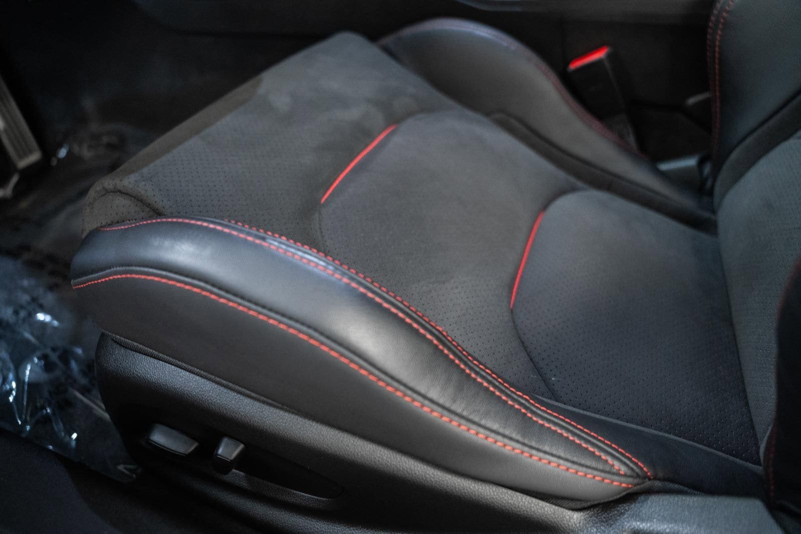 Used 2023 Chevrolet Camaro ZL1 RWD image 43