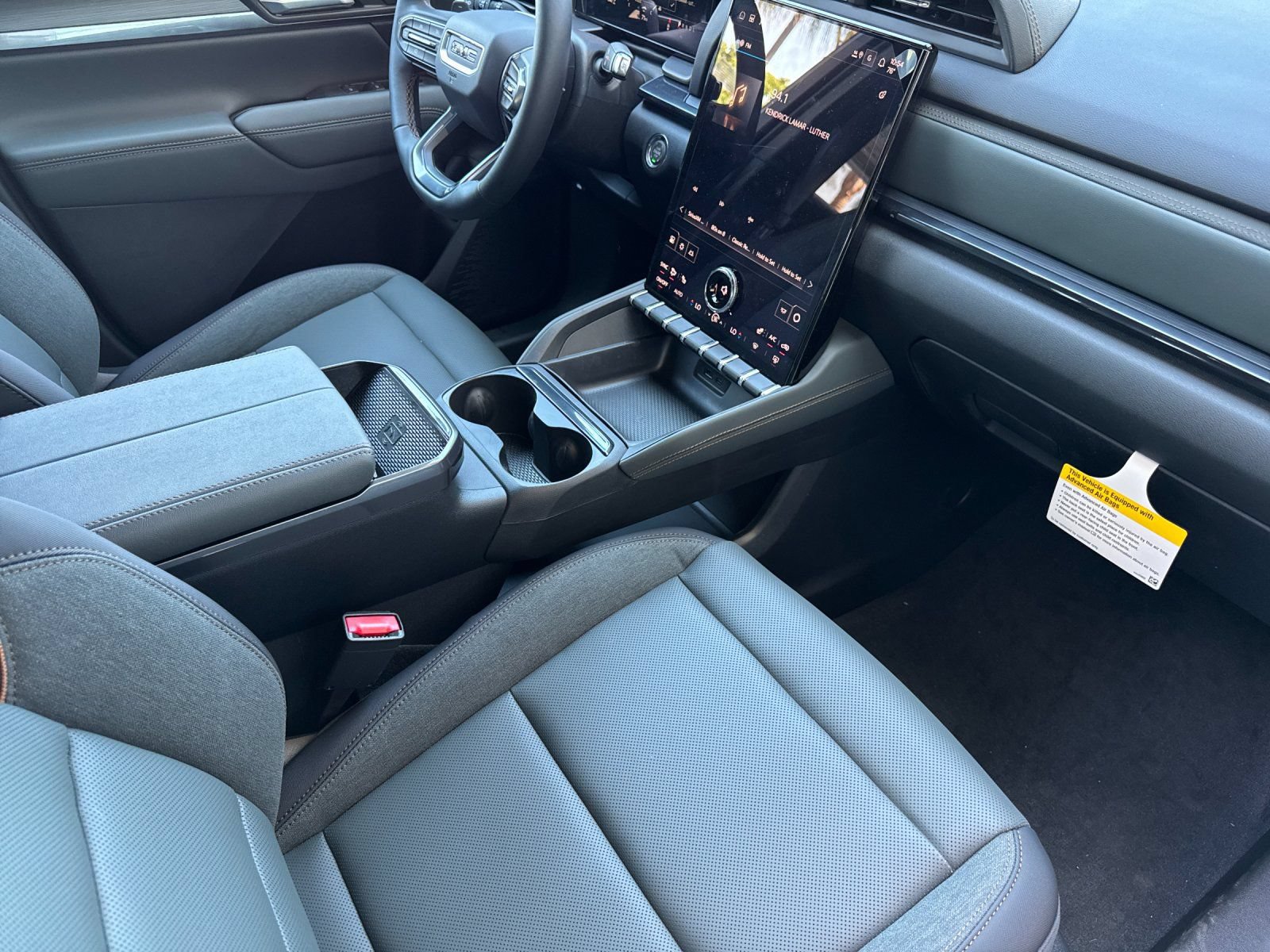 New 2026 GMC Terrain AT4 AWD/4WD image 16