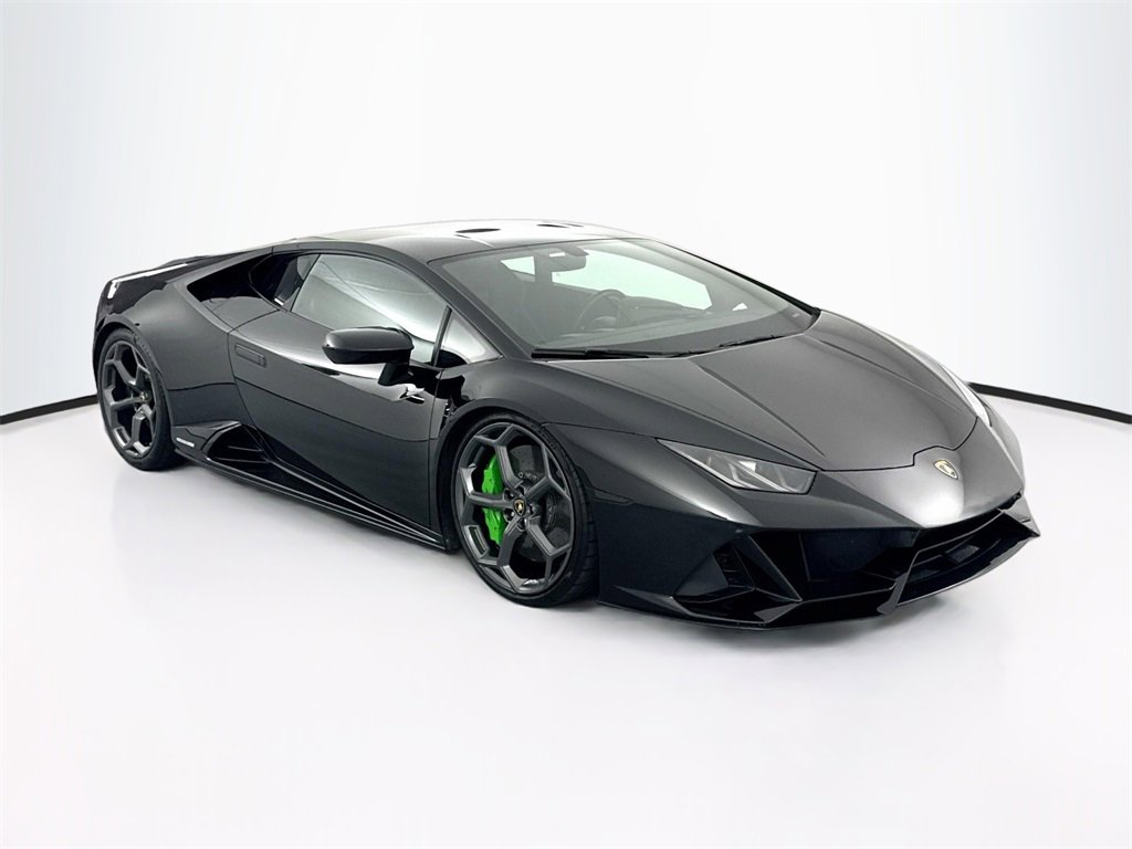 Used 2020 Lamborghini Huracan EVO image 3