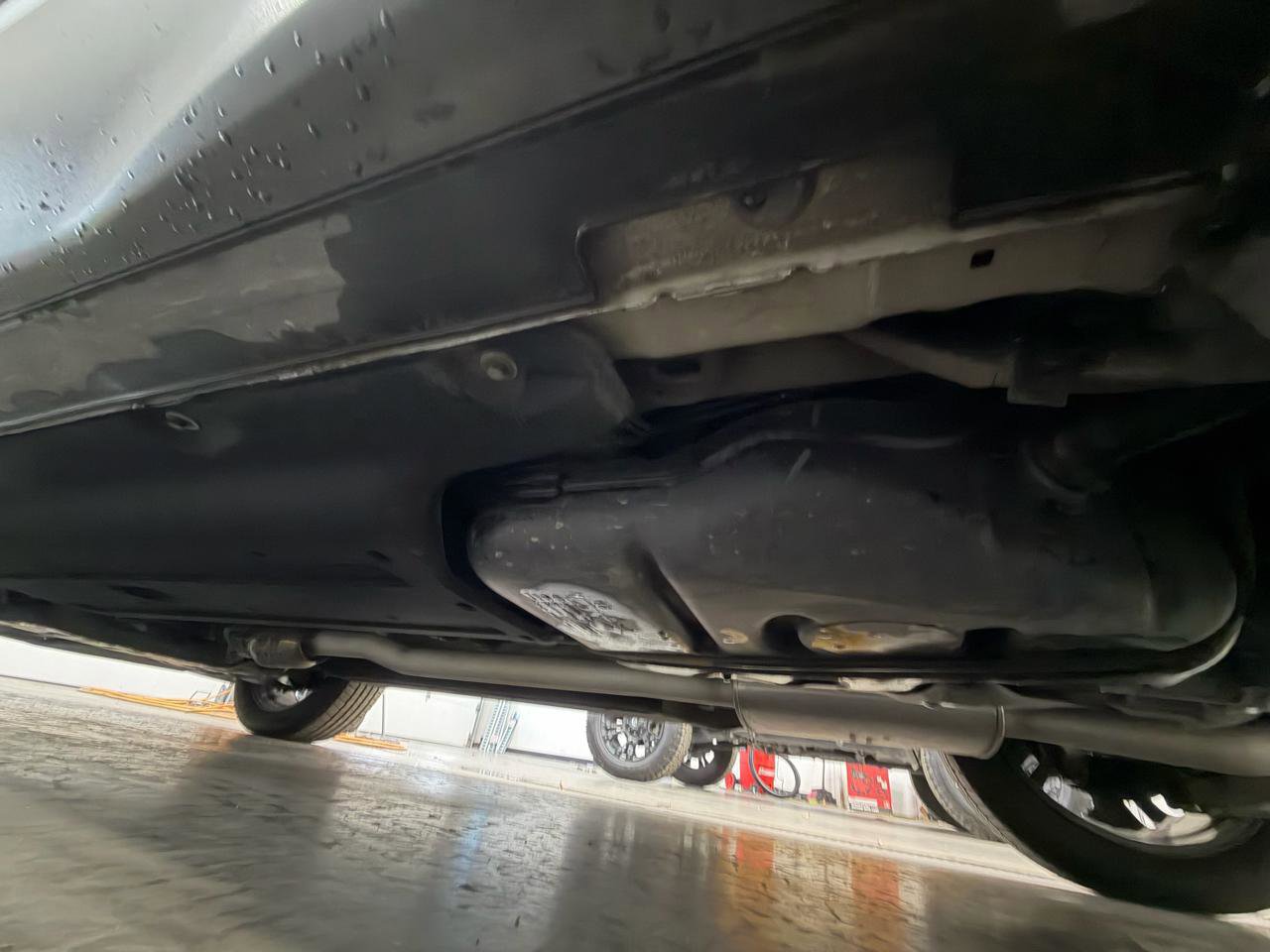 Used 2019 Hyundai Santa Fe Limited AWD/4WD image 9