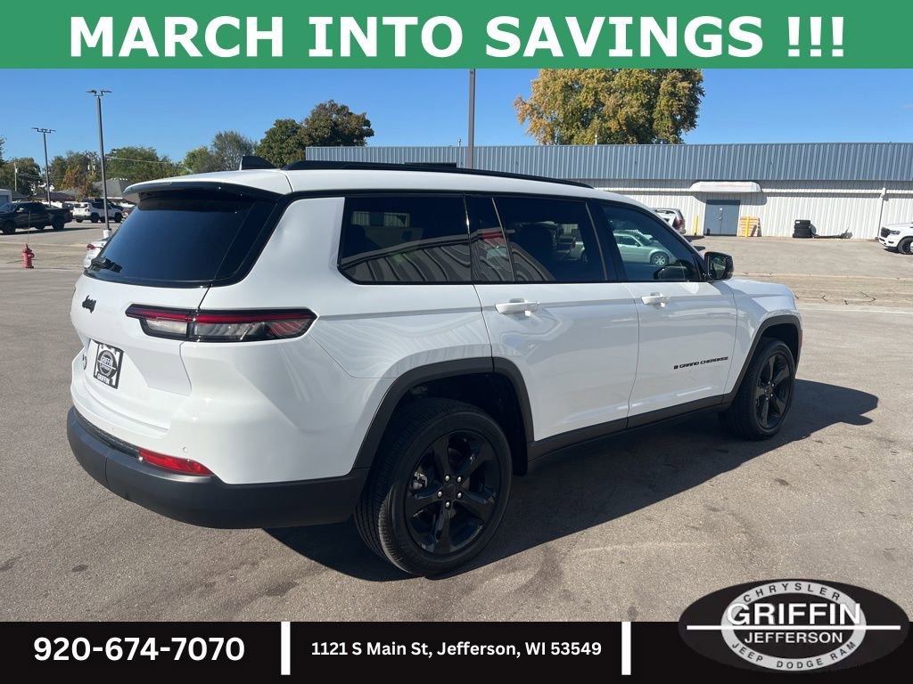 Used 2025 Jeep Grand Cherokee L Laredo image 5