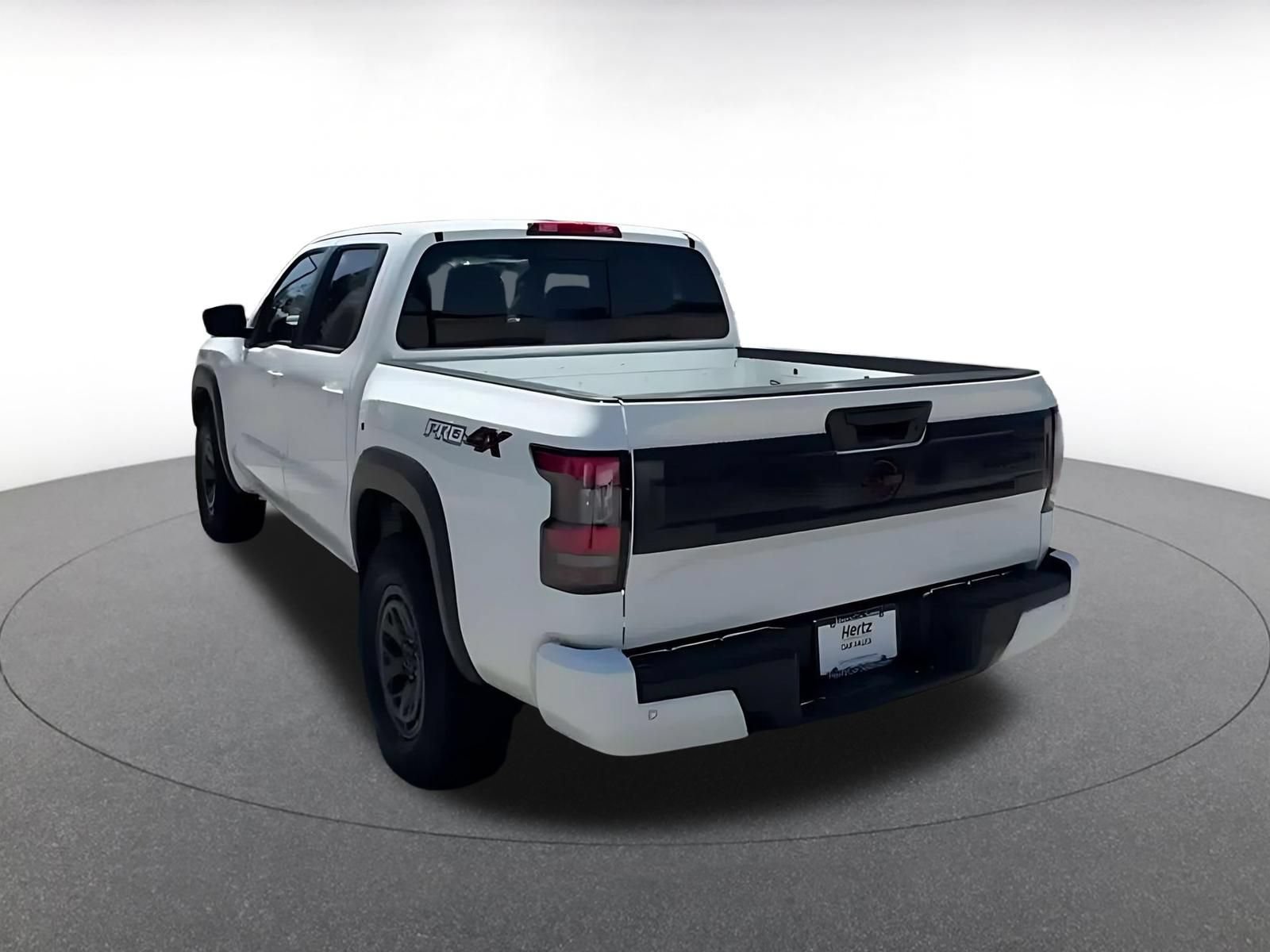 Used 2026 Nissan Frontier PRO-4X AWD/4WD image 9
