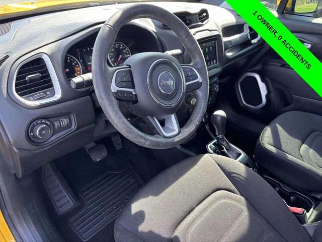 Used 2018 Jeep Renegade Latitude w/ Advanced Technology Group image 9