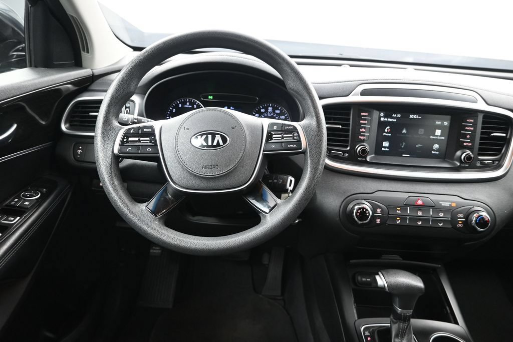 Used 2020 Kia Sorento FWD V6 image 30