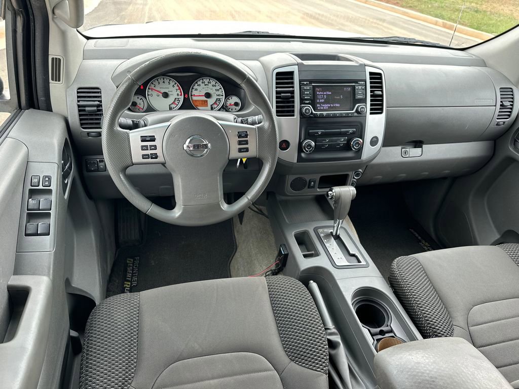 Used 2015 Nissan Frontier Desert Runner image 22