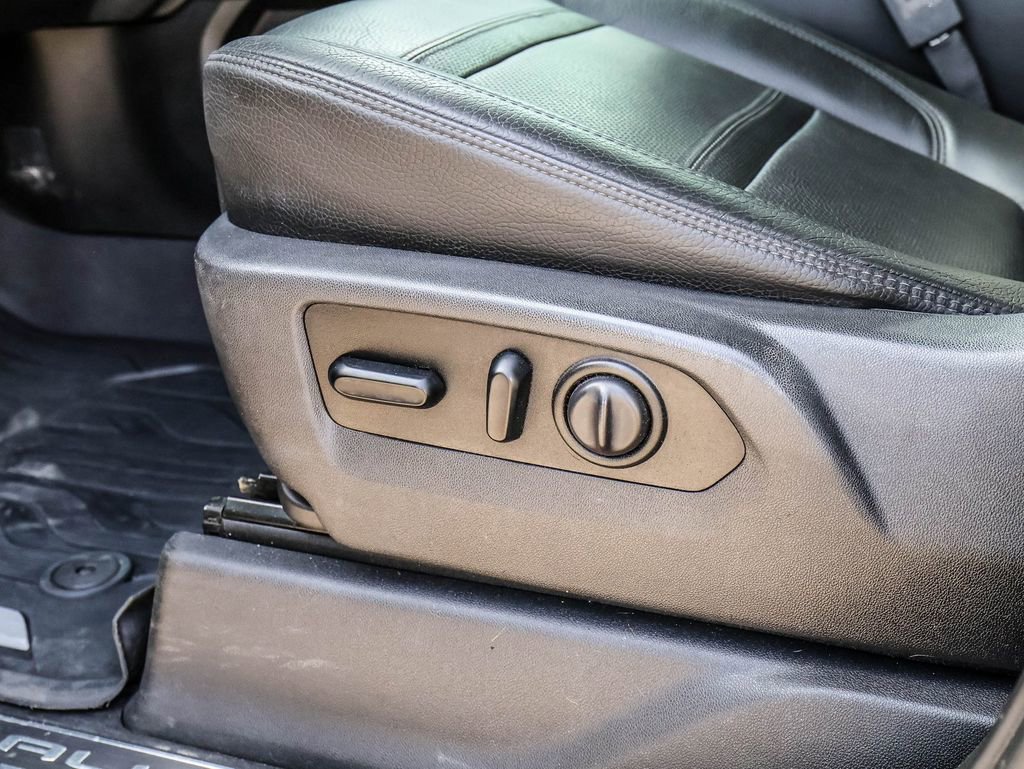 Used 2019 GMC Sierra 1500 Denali w/ Denali Ultimate Package image 32