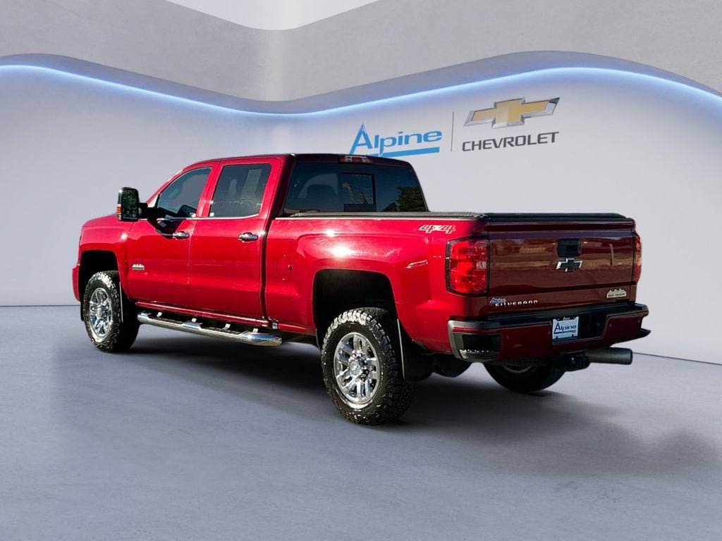 Used 2019 Chevrolet Silverado 2500 High Country w/ Duramax Plus Package AWD/4WD image 3