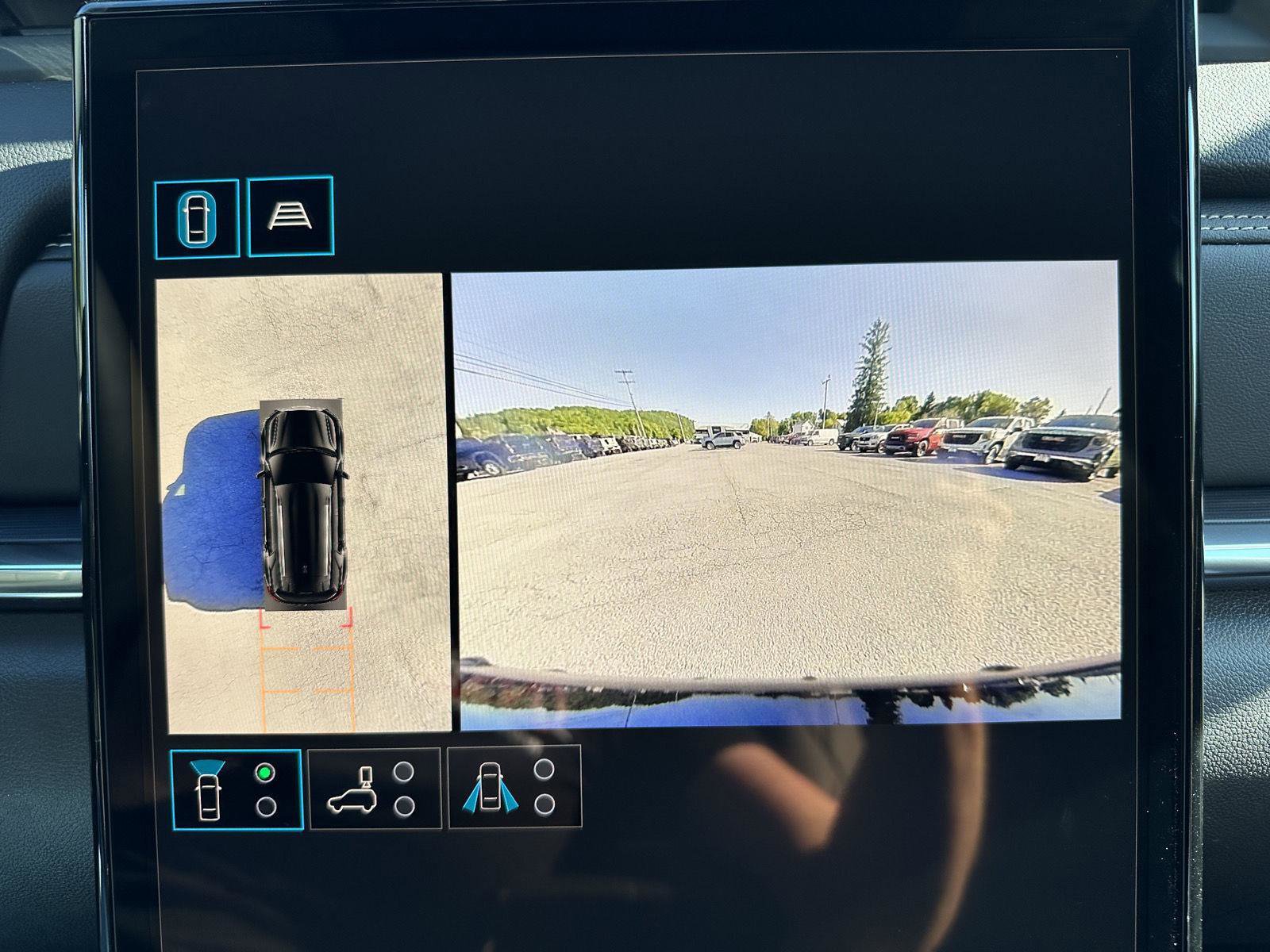 New 2026 GMC Terrain Elevation w/ Elevation Premium Package image 22