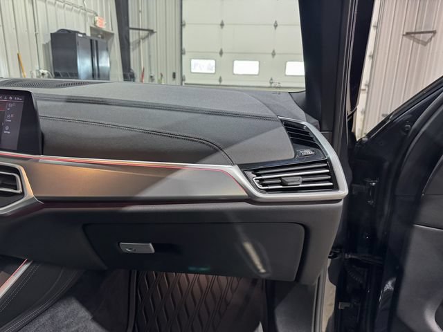 Used 2020 BMW X5 M50i w/ Executive Package AWD/4WD image 26