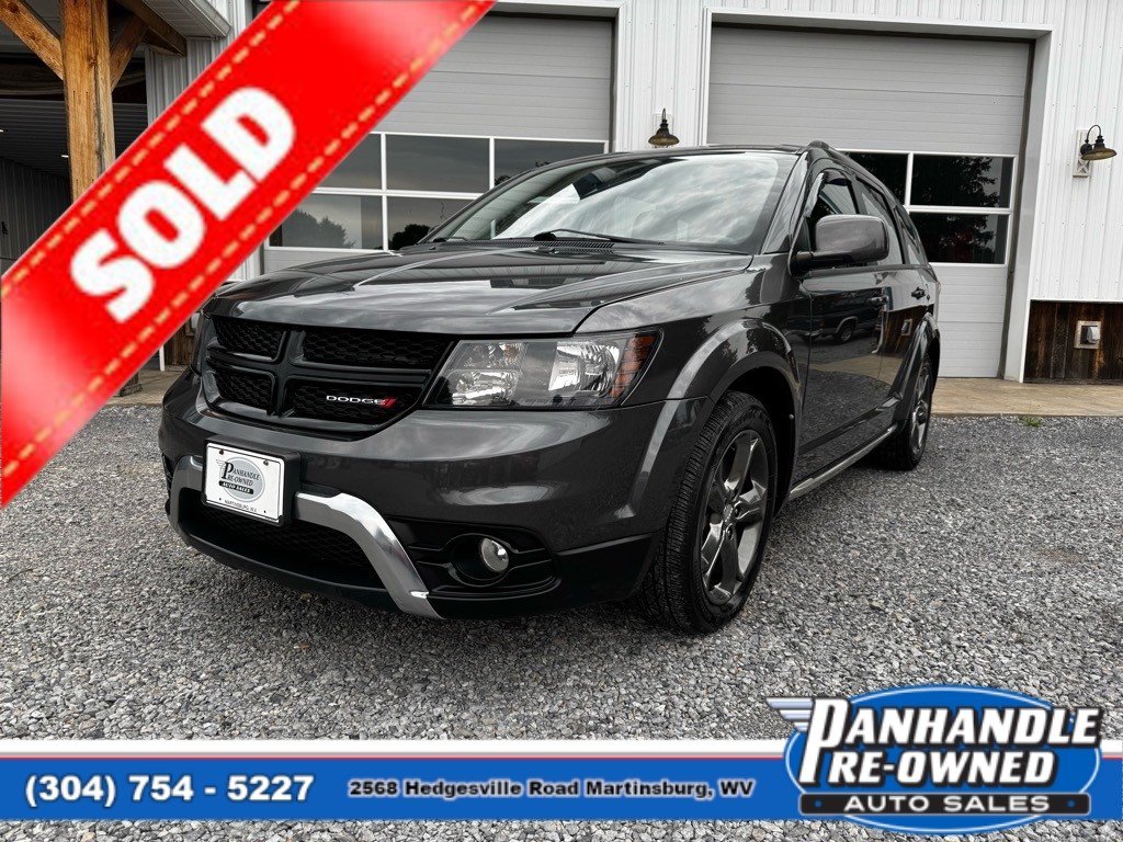 Used 2015 Dodge Journey Crossroad w/ Flexible Seating Group