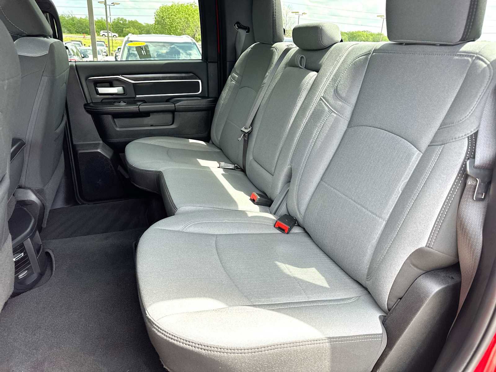 Used 2024 RAM 2500 Big Horn w/ Bed Utility Group image 23