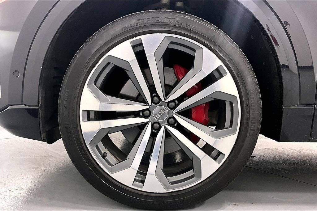 Used 2019 Audi Q8 Prestige AWD/4WD image 8