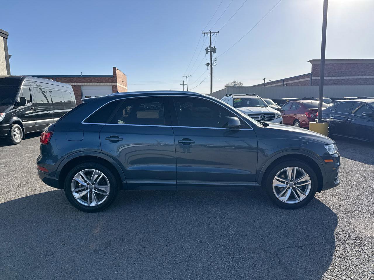 Used 2016 Audi Q3 2.0T Premium Plus w/ Sport Package FWD image 5