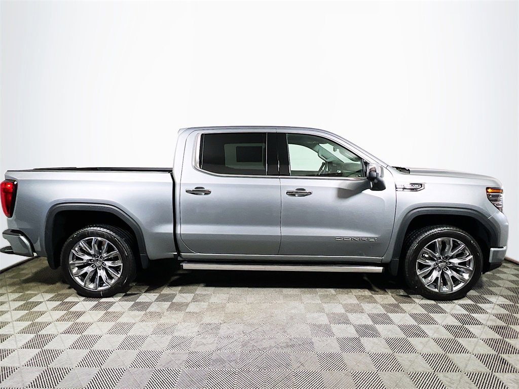 New 2026 GMC Sierra 1500 Denali image 9