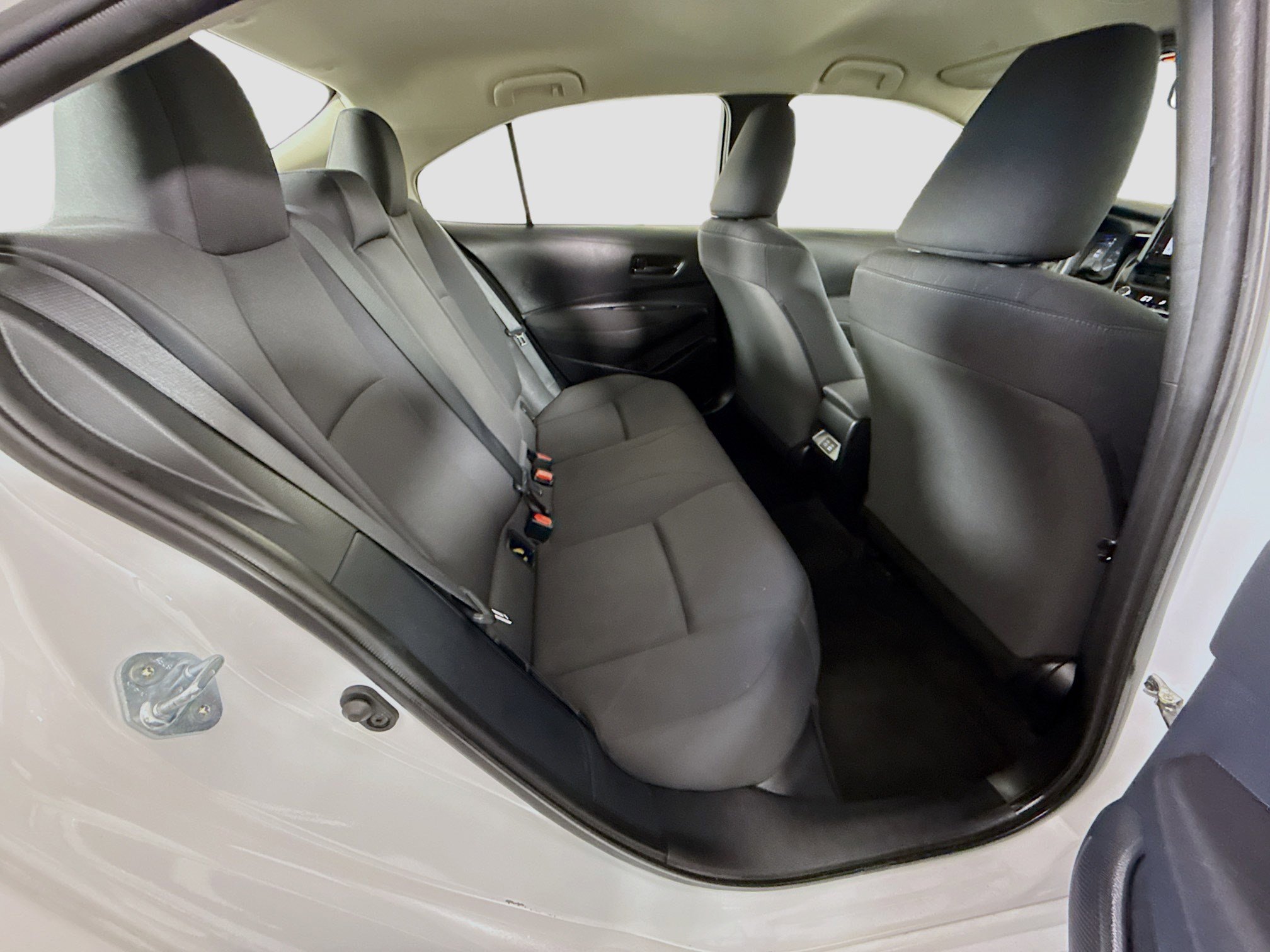 Used 2024 Toyota Corolla LE FWD image 26