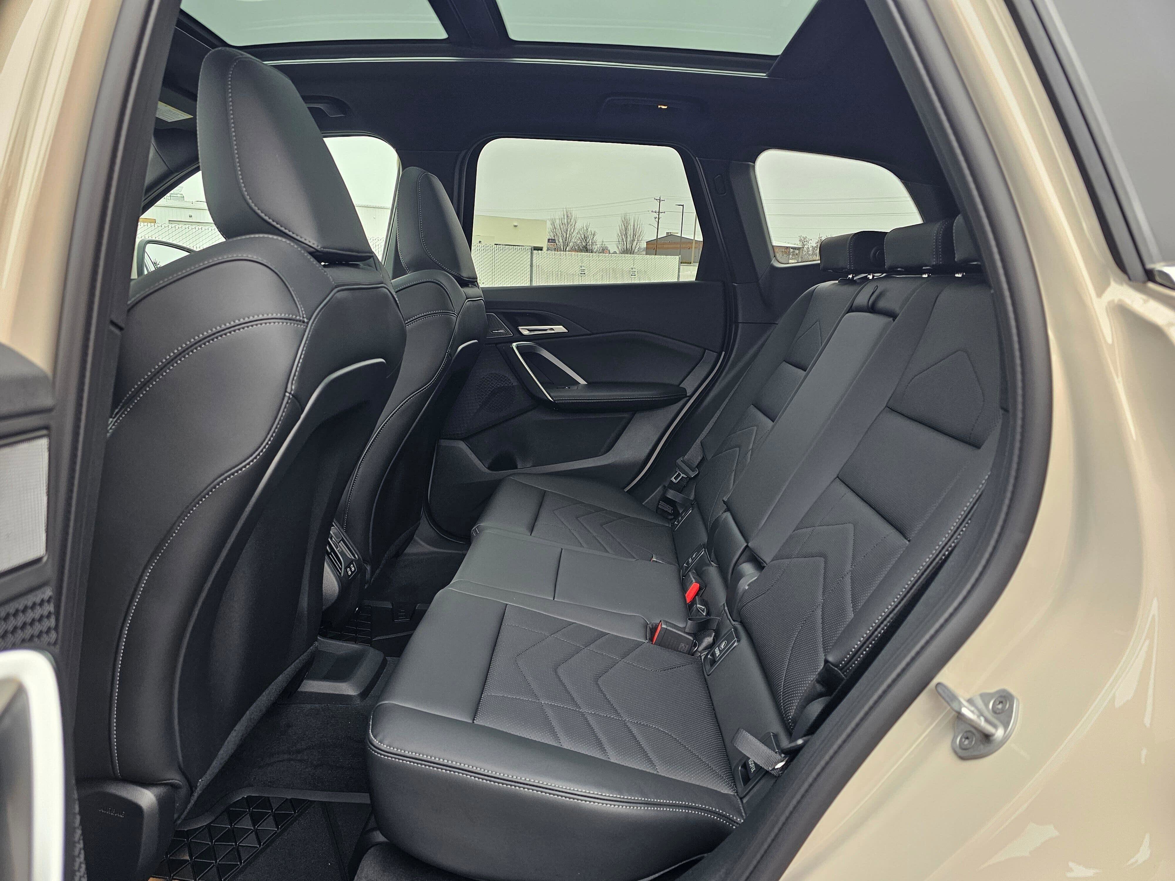 New 2026 BMW X1 xDrive28i w/ Technology Package image 13