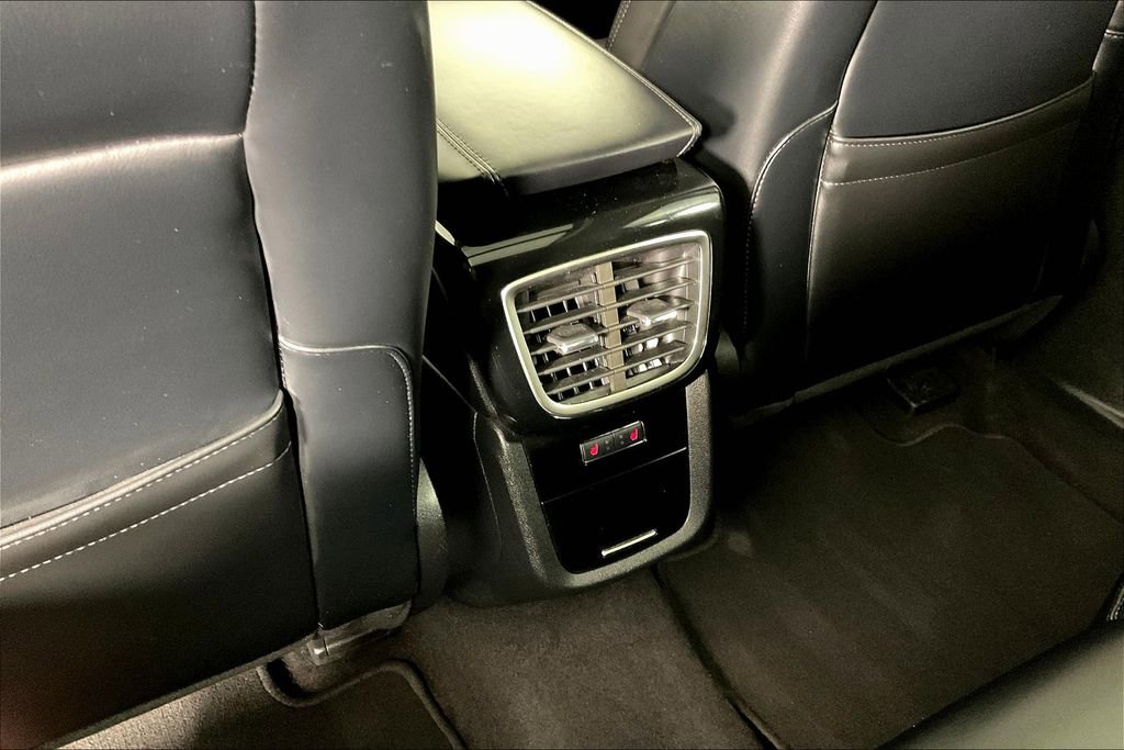 Used 2023 Lincoln Nautilus Reserve image 34