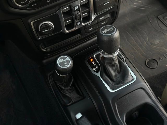 Used 2020 Jeep Wrangler Unlimited Sport image 29