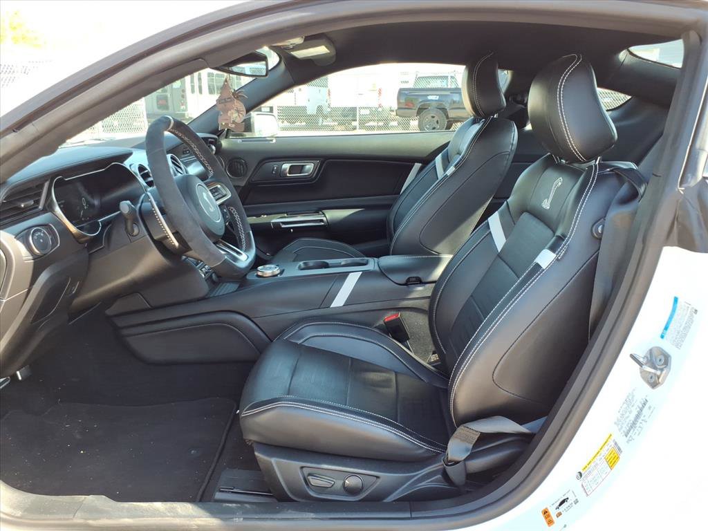 Used 2020 Ford Mustang Shelby GT500 w/ Technology Package RWD image 11