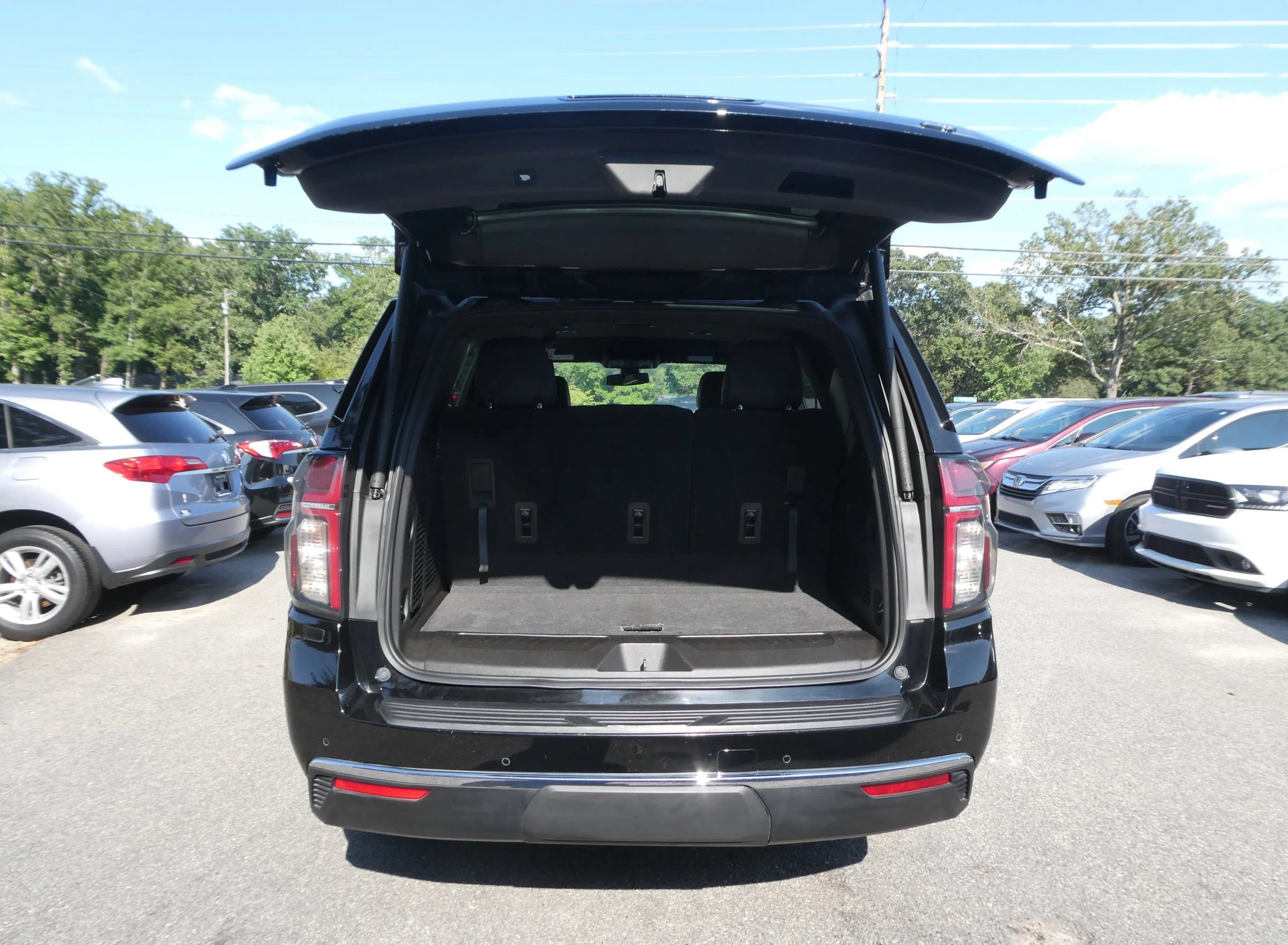 Used 2021 Chevrolet Tahoe LT AWD/4WD image 7