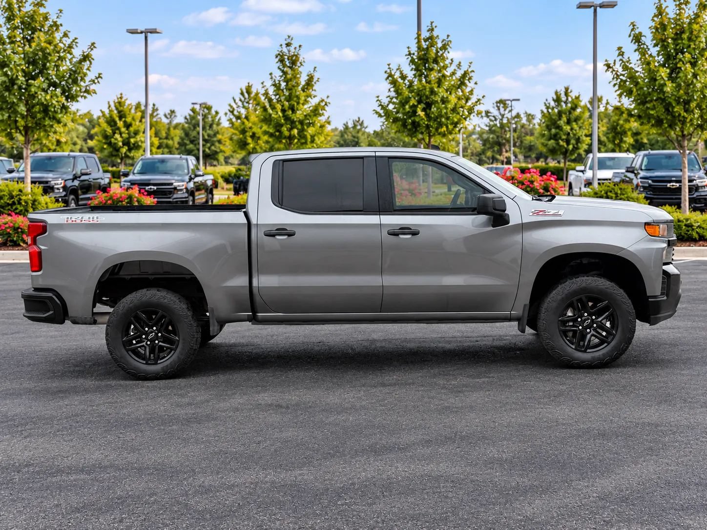 Used 2021 Chevrolet Silverado 1500 Custom Trail Boss AWD/4WD image 6