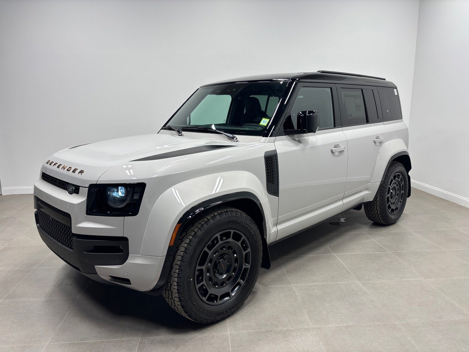 New 2026 Land Rover Defender 110 OCTA