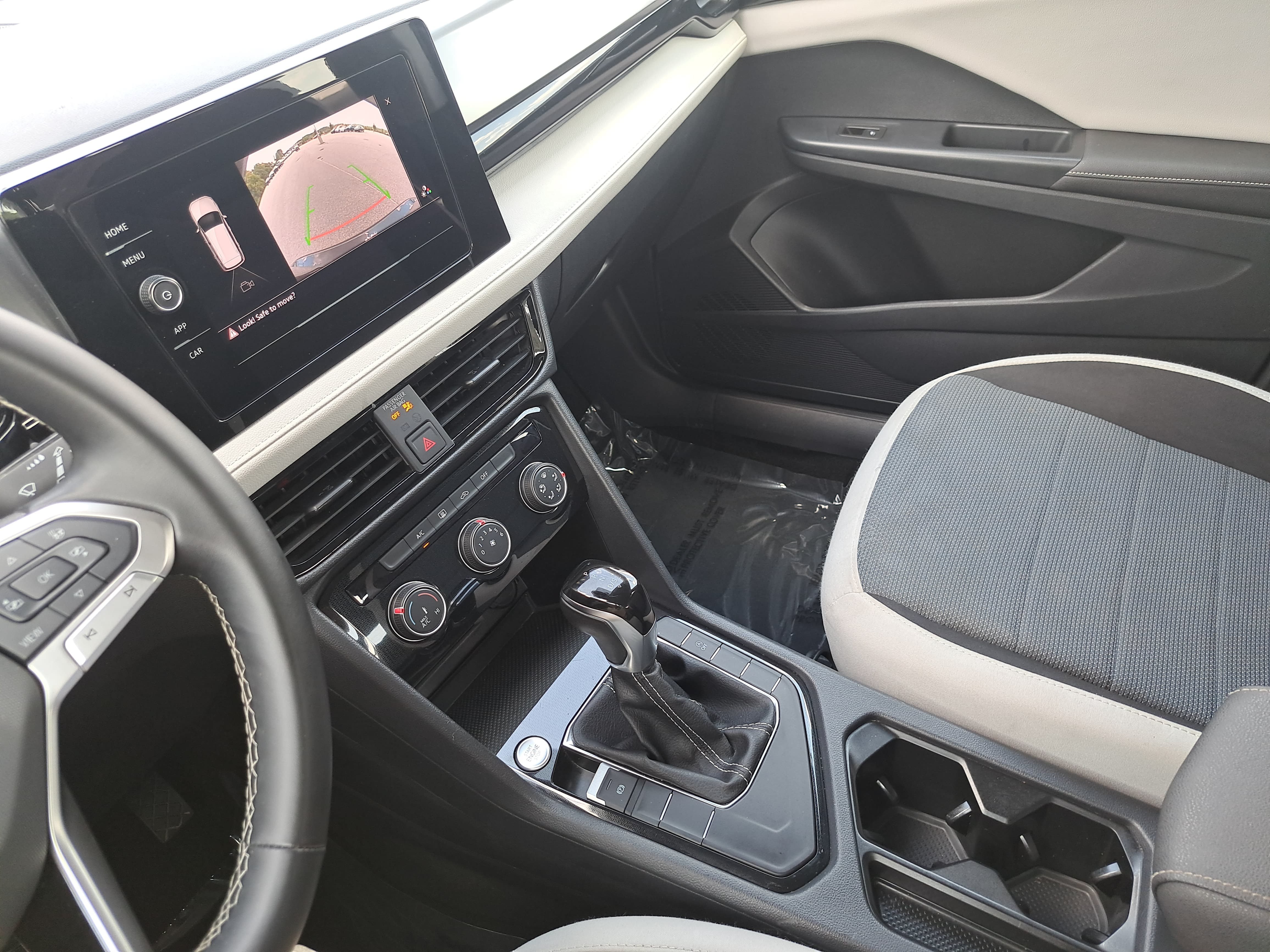 Used 2025 Volkswagen Taos S FWD image 25