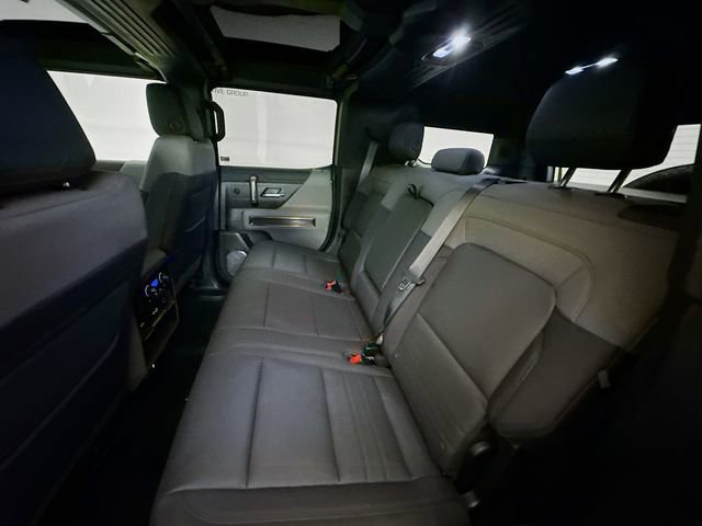 Used 2024 GMC Hummer EV 2X image 27