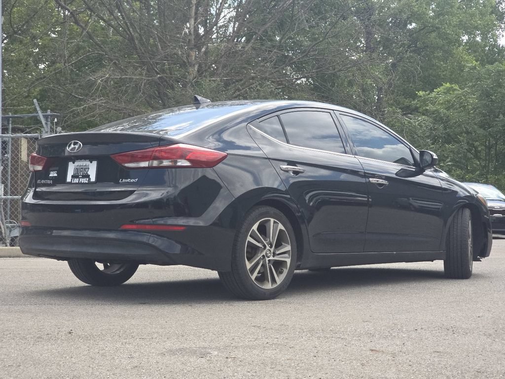 Used 2017 Hyundai Elantra Limited w/ Limited Ultimate Package 05 FWD image 16