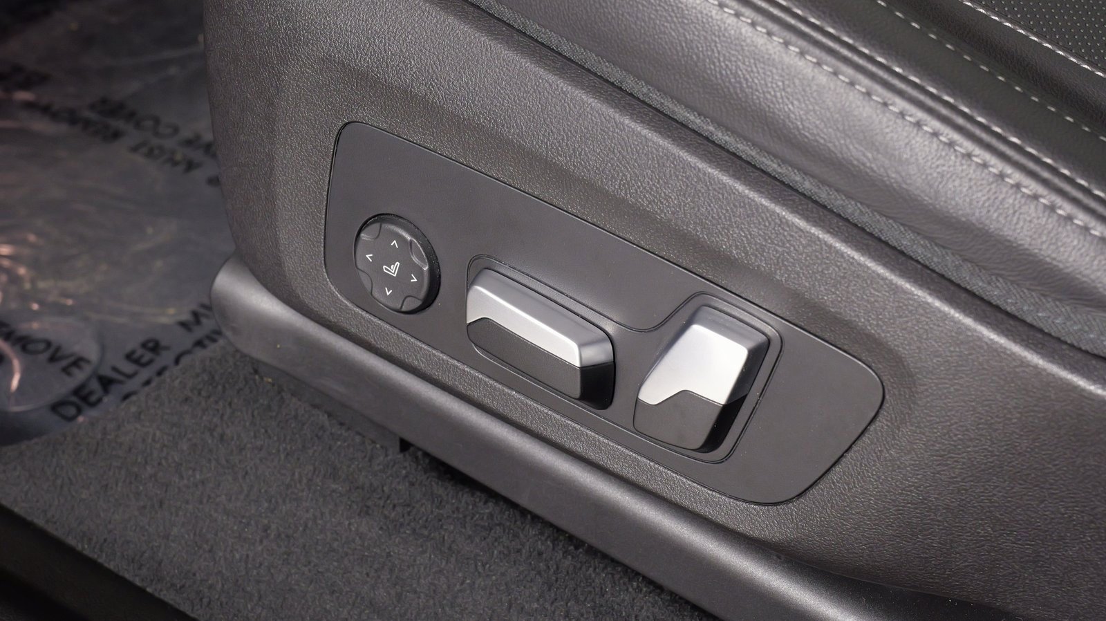 Used 2022 BMW X4 xDrive30i w/ Convenience Package image 47