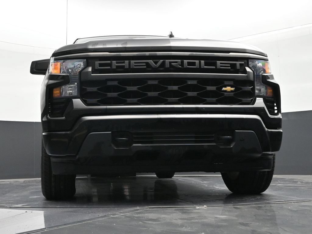Used 2023 Chevrolet Silverado 1500 Custom RWD image 27