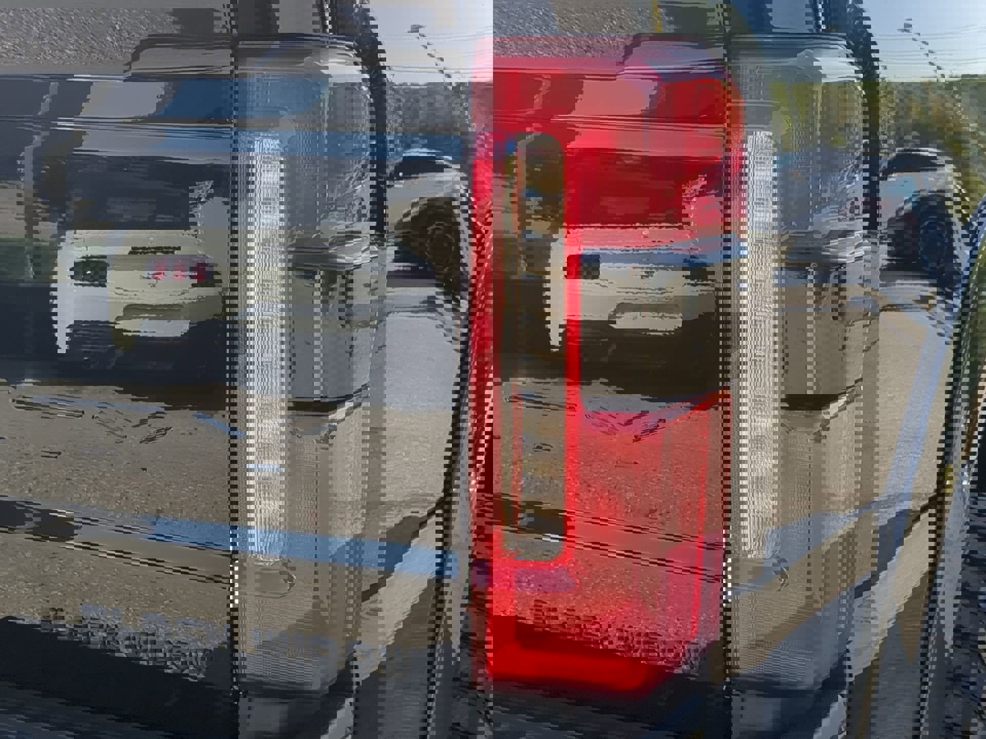 New 2026 Ford F250 Lariat w/ Black Appearance Package image 40