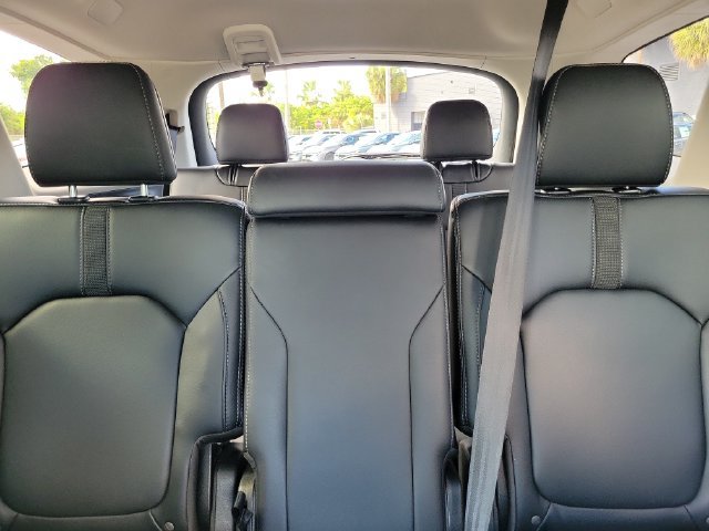 Used 2023 Honda Pilot Touring image 29