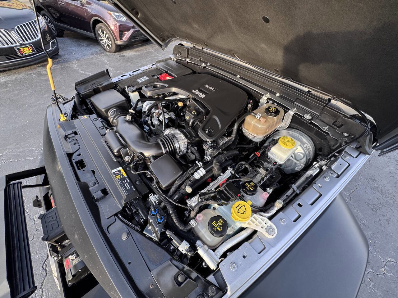 Used 2021 Jeep Wrangler Unlimited Sport image 39