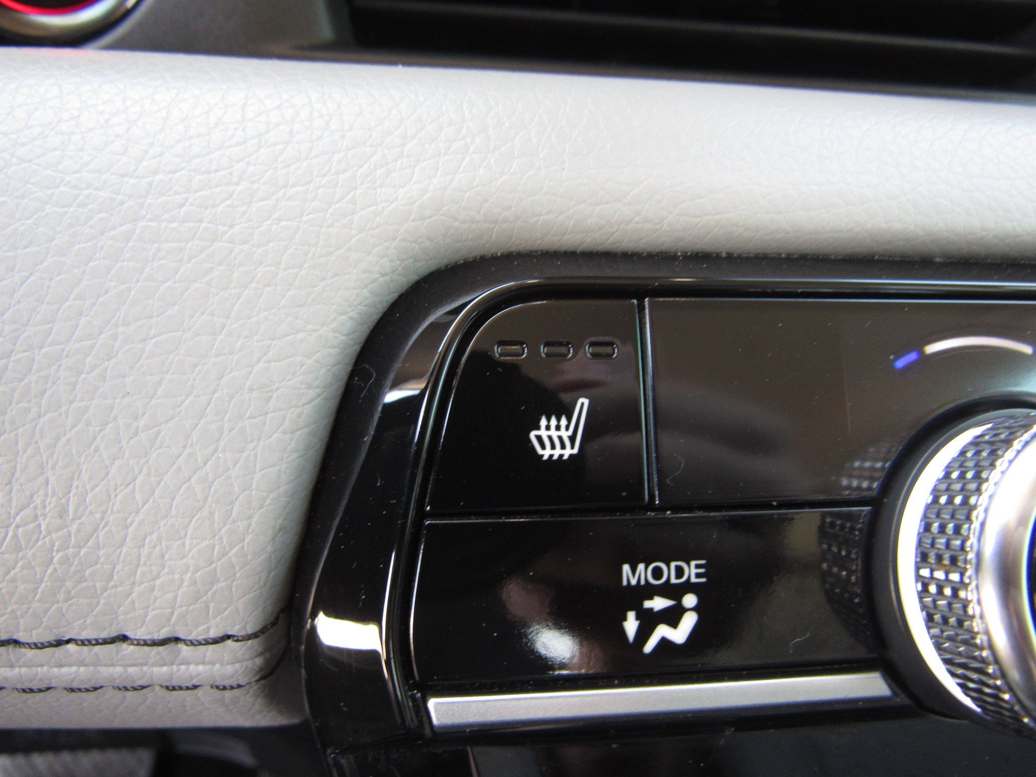 Used 2023 Honda Pilot EX-L image 22