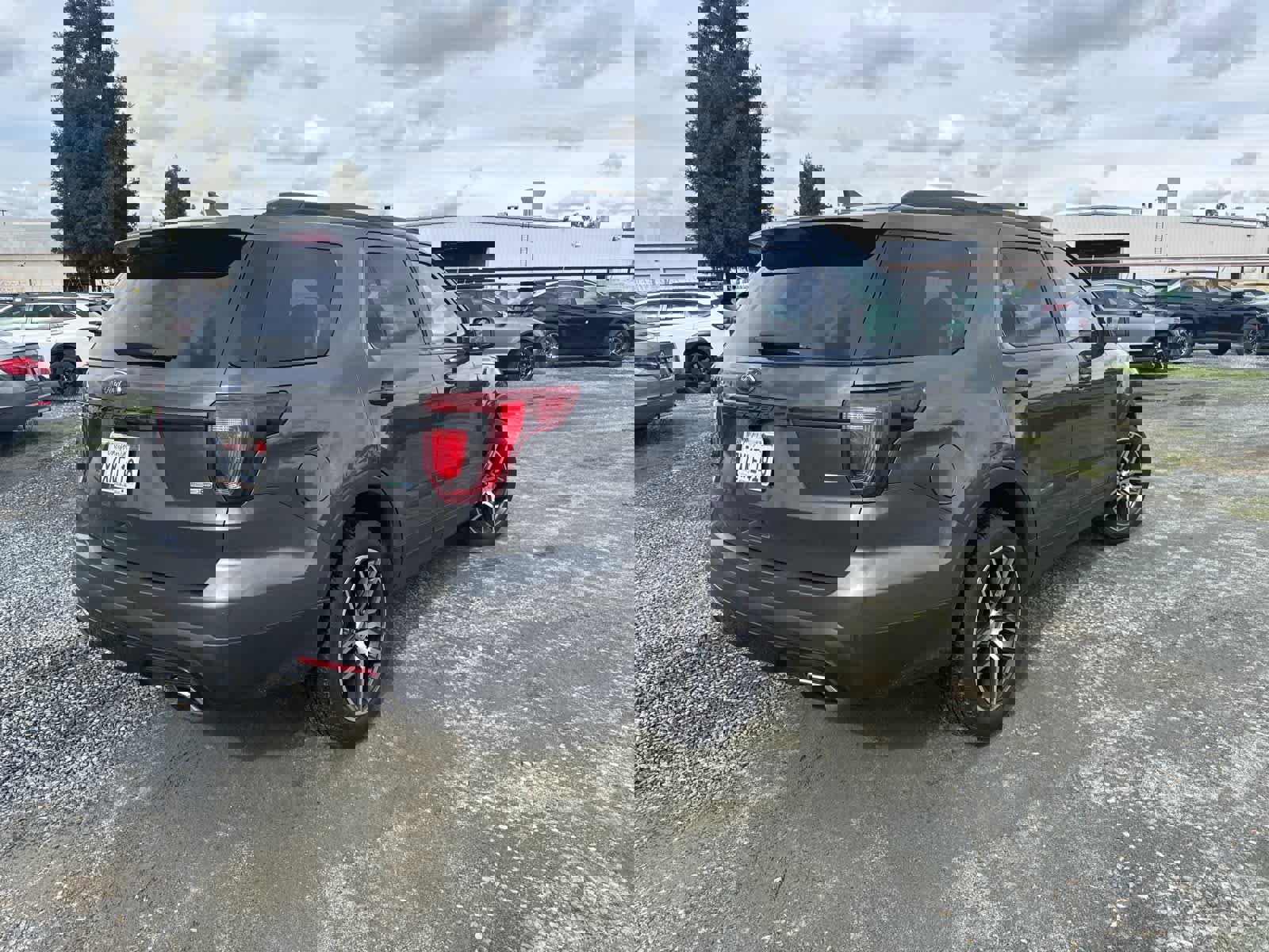 Used 2017 Ford Explorer Sport w/ Equipment Group 401A image 5