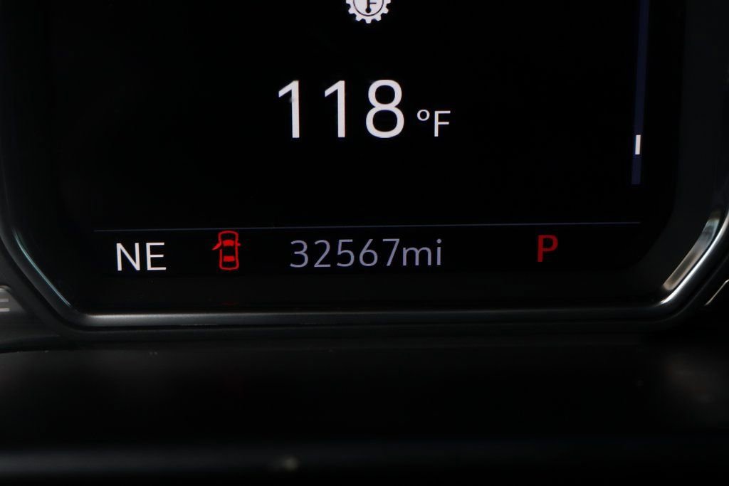 Used 2021 GMC Sierra 3500 Denali w/ Denali Ultimate Package image 27