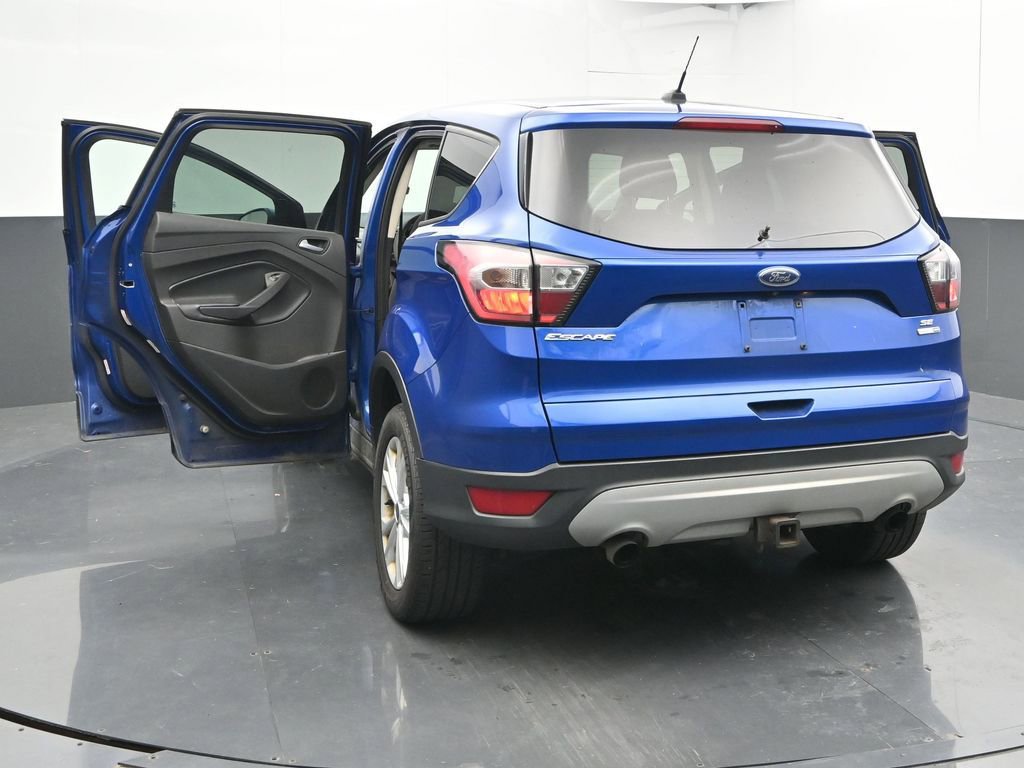 Used 2017 Ford Escape SE image 47