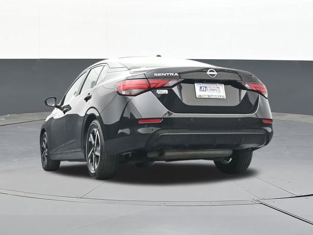 Used 2025 Nissan Sentra SV image 45