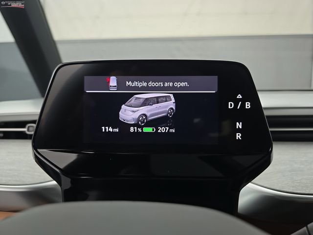 Used 2025 Volkswagen ID. Buzz Pro S Plus image 27
