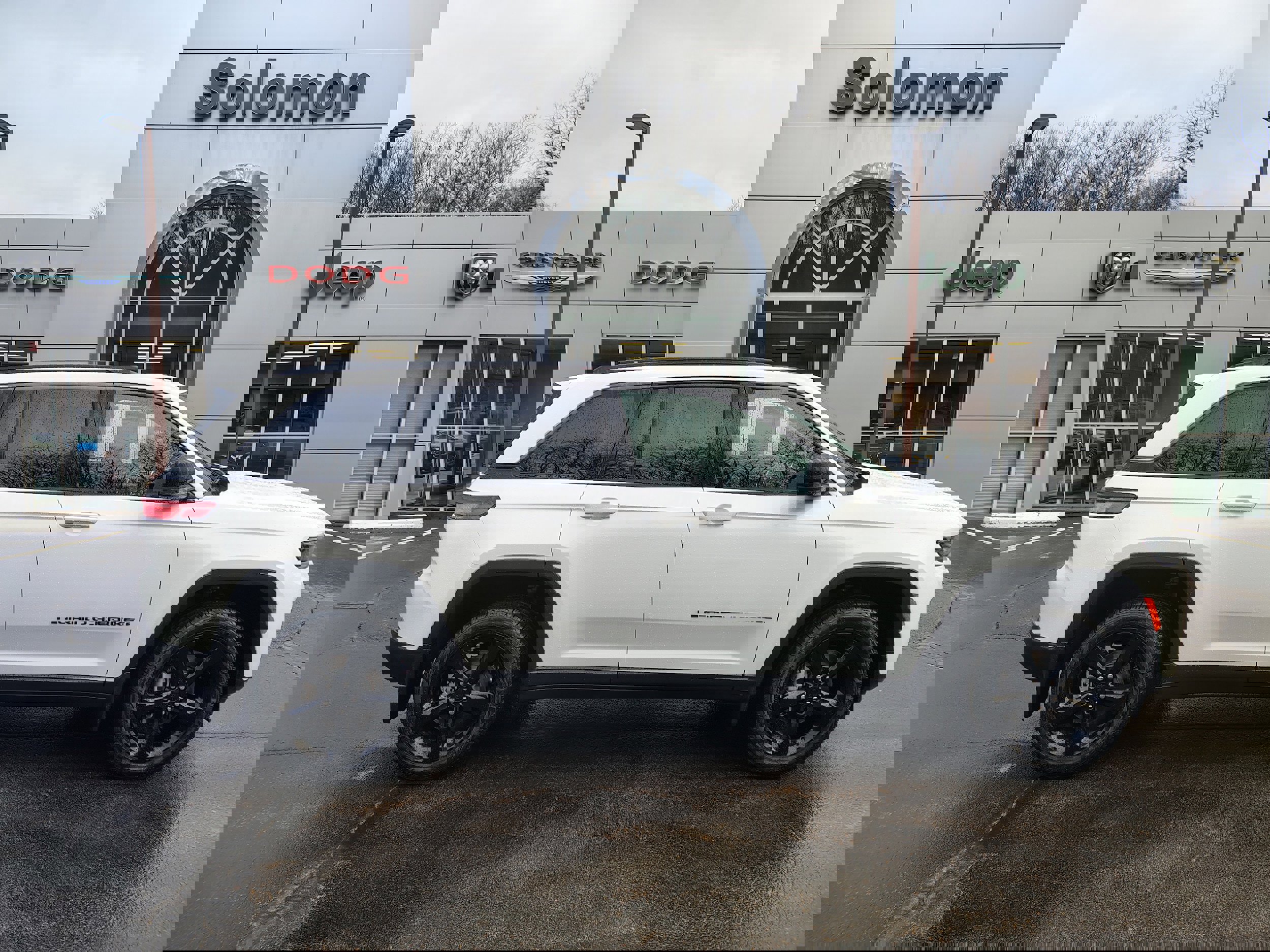 New 2026 Jeep Grand Cherokee Limited image 1