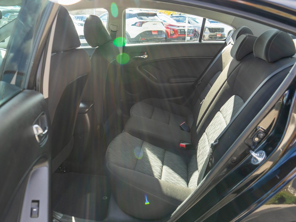 Used 2016 Kia Forte LX image 12