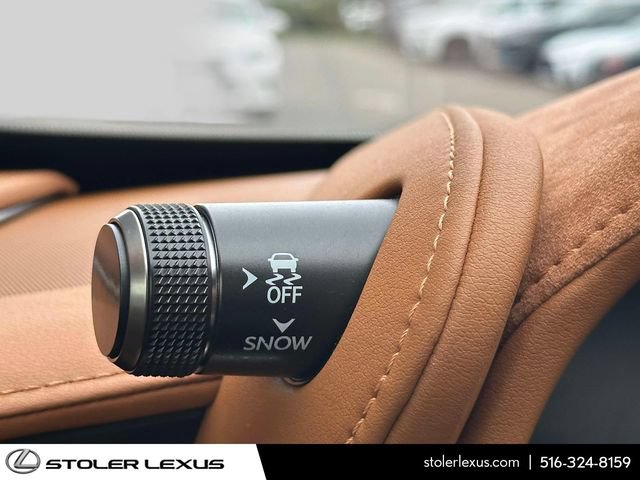 Used 2018 Lexus LC 500 Coupe w/ Sport Package RWD image 26