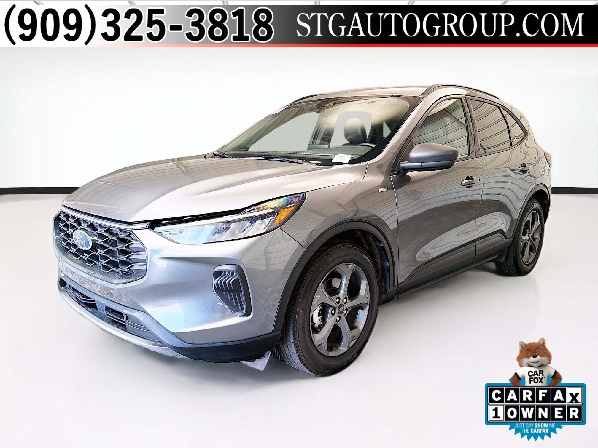 Used 2025 Ford Escape ST-Line FWD image 1